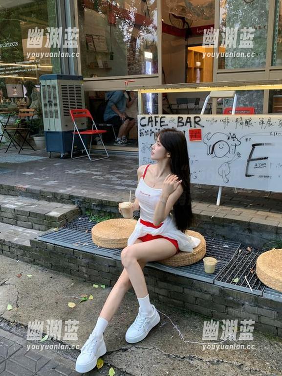 来呀，跟上我！“166吃瓜”导航带你畅游黑料海洋