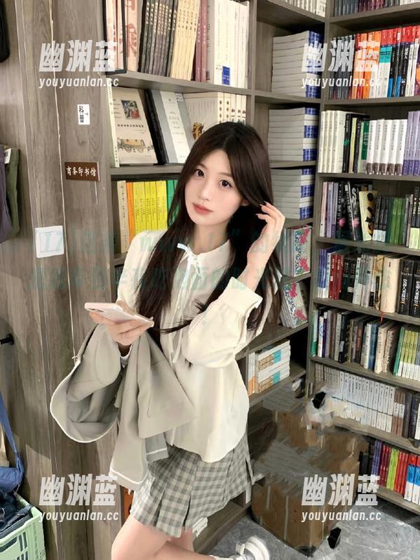 17 这条“www.17”的线路,居然能把我带到半夜吃泡面的时光机,瞬间怀念!