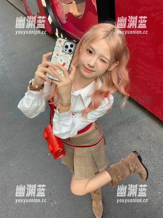 51app官网：每天都有新瓜等着你，快来吃吧，心疼钱包，不心疼瓜！