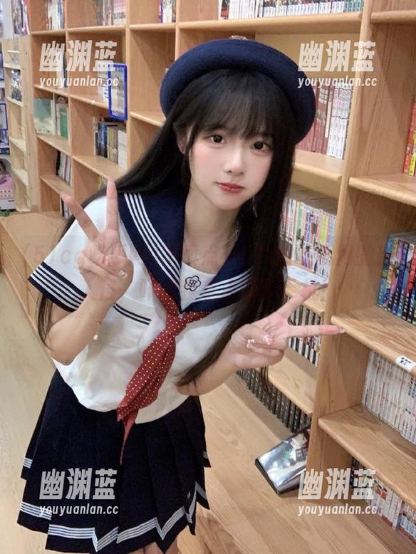 不慎点开51cg吃瓜网的新入口，吓得我差点摔了手机！