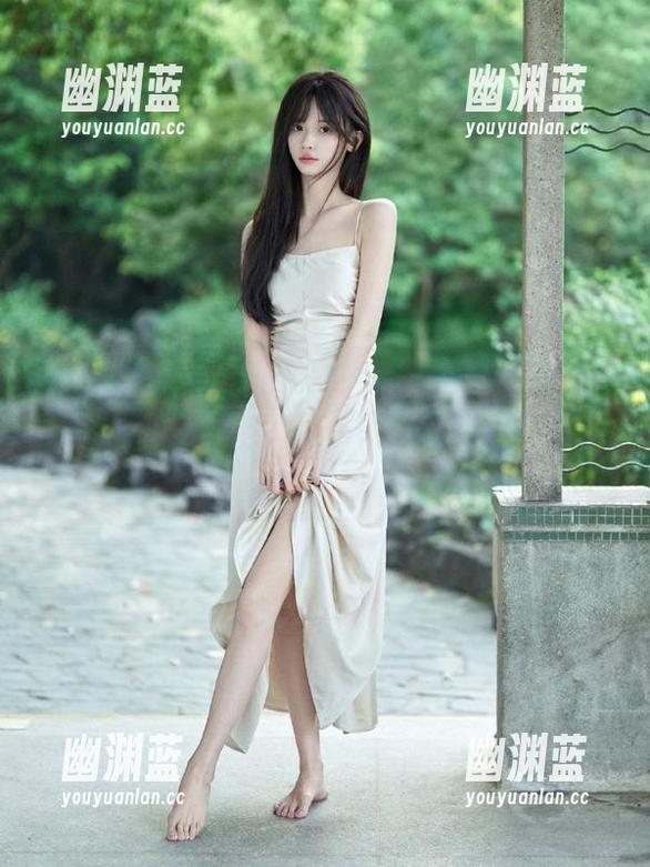 “51吃瓜中心”提供无限八卦，下载一下，聚会聊天再也缺不掉料！