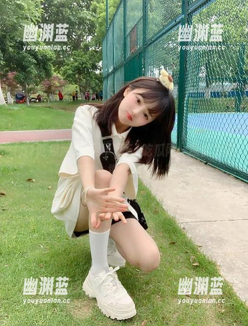 官网下载51吃瓜网，原以为能愤青一把，结果…噗