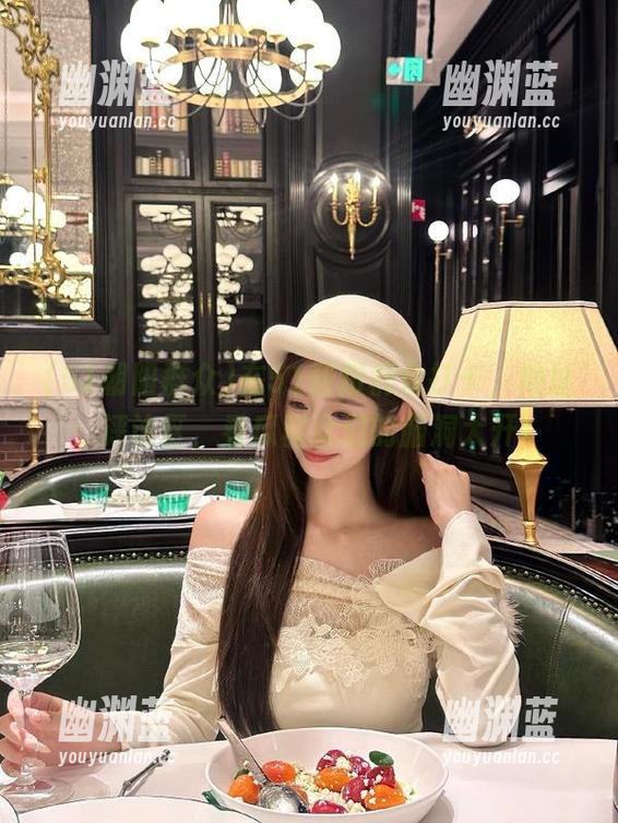 51朝阳群众 在51朝阳群众打卡,地址:评论区,看瓜群众们的脑洞大开!
