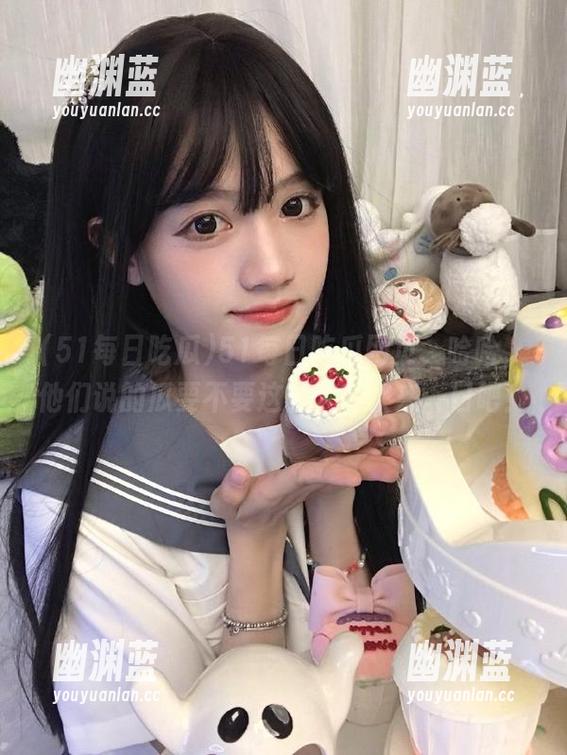 51每日吃瓜网页，哈哈，他们说的瓜要不要这么大？快来一口吧！