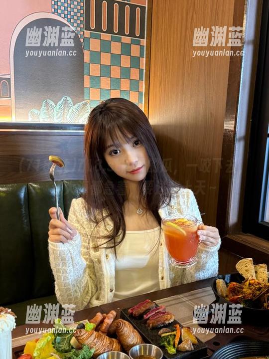 718.st网页的瓜，一咬下去，连大海都急着，要送我上天～