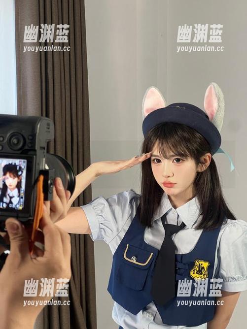 718.sx 718.sx无意间更新,吃瓜小镇里却流传着一阵羞耻旋风。