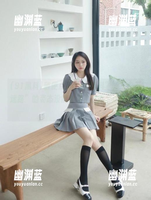 91黑料 随便点开“91黑料”,“永不迷路”的姿态没能救我,我完全迷了个彻底。