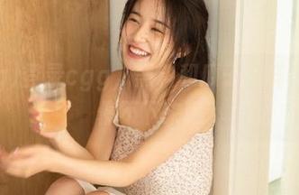 登录cgg，黑料和瓜子一样，让人停不下来呢