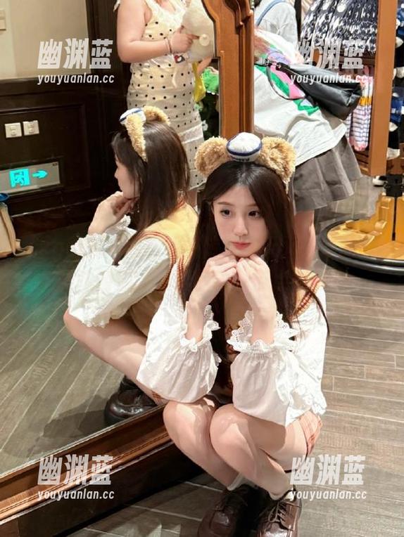 CG网在线疯传，今天又是谁的瓜鲜味四溢，慢慢品尝，带点姜味？