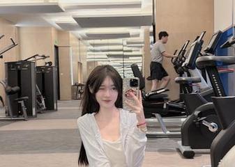 最终决定了，网址真的比我前人的爱情长得多啊，大家还是来hlw155.ccm吧！