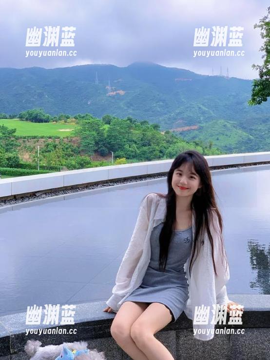 人人吃瓜网 “人人吃瓜网”苹果版,感觉比苹果还甜,却又藏着无数小秘密…