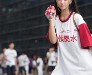在吃瓜免费网站上观看，食欲和好奇心都被调动到极致！
