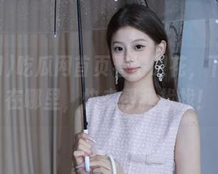 吃瓜网首页看得眼花，下载功能在哪里，快来帮我找找！
