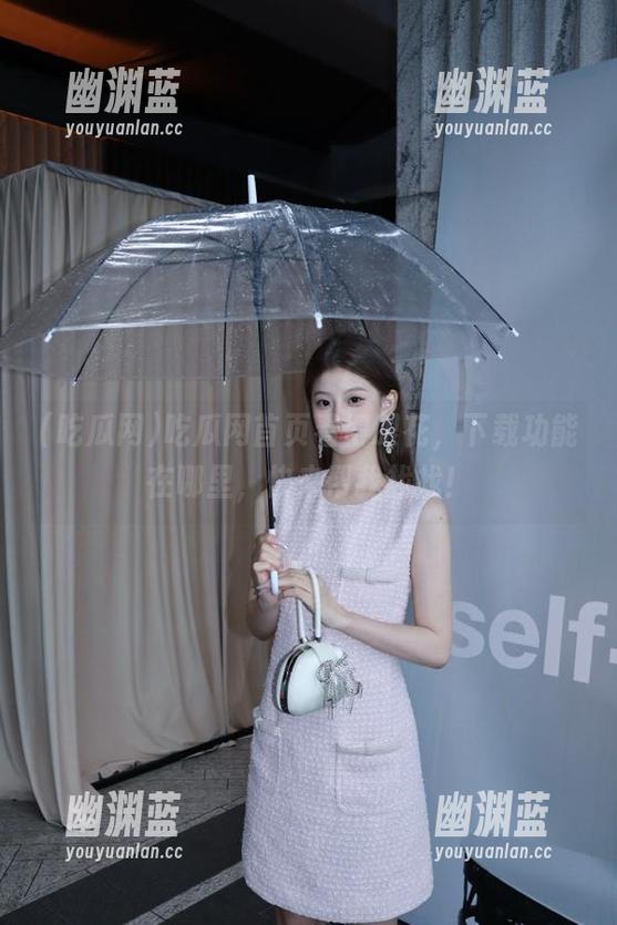 吃瓜网首页看得眼花，下载功能在哪里，快来帮我找找！