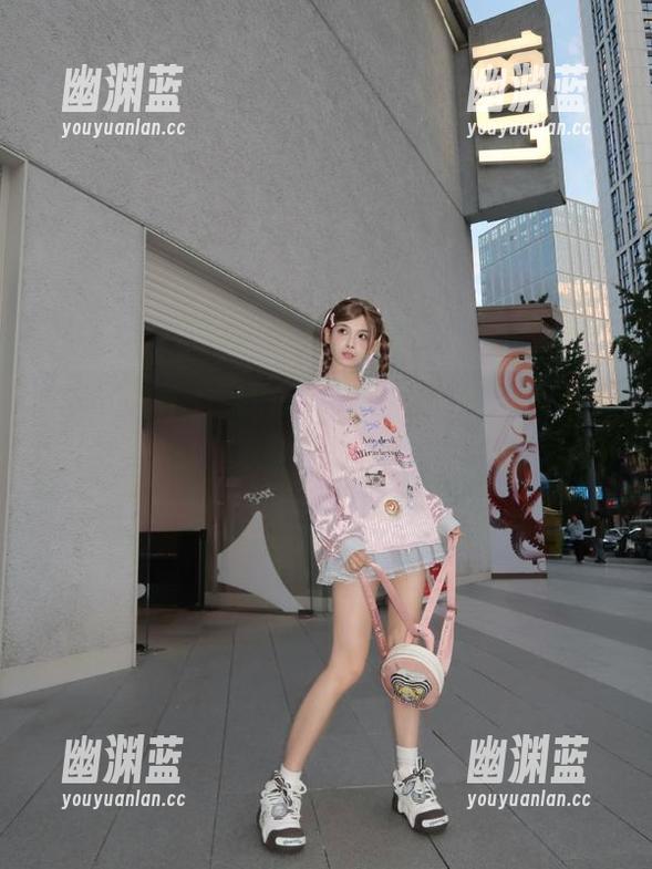 “吃瓜网红”入口那么诱人，难道你真打算默默看下去？