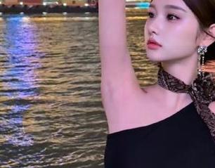 登录“吃瓜论坛”，总有让人心潮澎湃的八卦等着你！