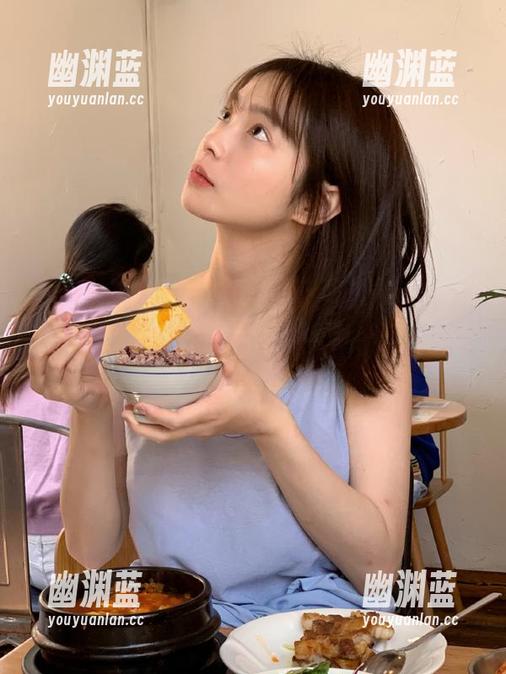 黑哥冲料 黑哥冲料ios端的更新,小小鱼吃了能变得更时髦吗?
