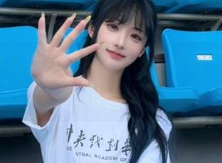 看，看，万篇长征黑料不打烊第四期，今天的瓜又特别酸甜哦！