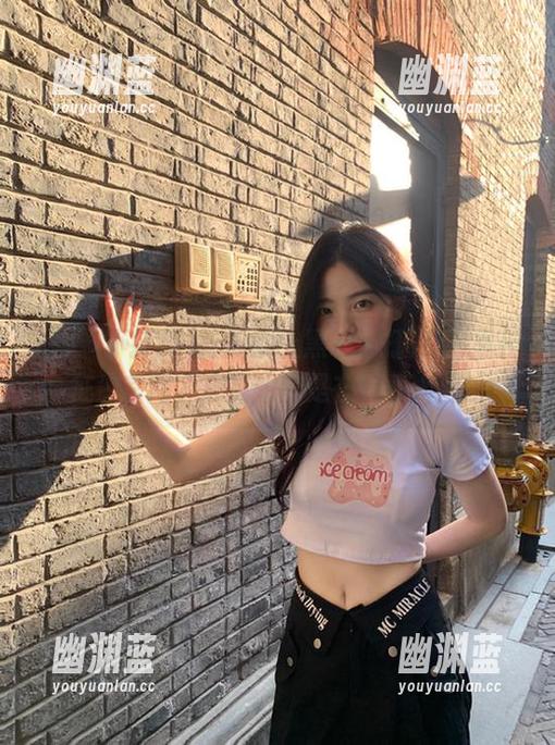 吃瓜就上黑料不打烊,万里长征传官网，心里想的是在线看大片！