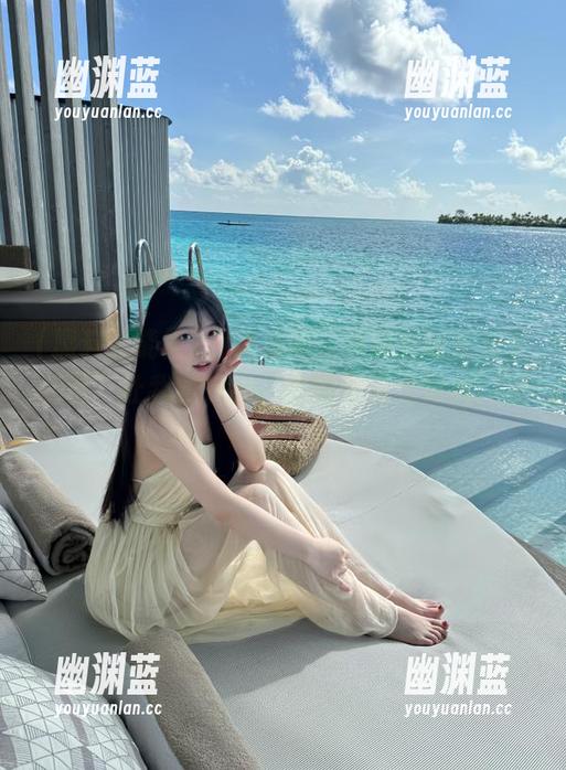 视频里的“万篇长征黑料正能量”让我意识到，我的黑暗是如此闪耀…