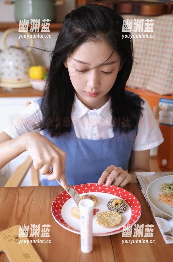 永久通宵营业的黑料社，果然是八卦界的守夜人，夜不能寐啊！