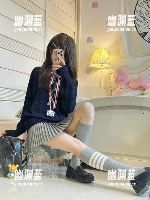 黑料社传送门：里面有没有迷失的灵魂？反正我永远在在线观看……
