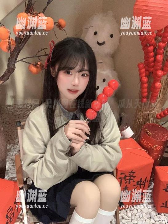 黑料网 黑料网在线新线路,瓜从天而降溅得我满脸!