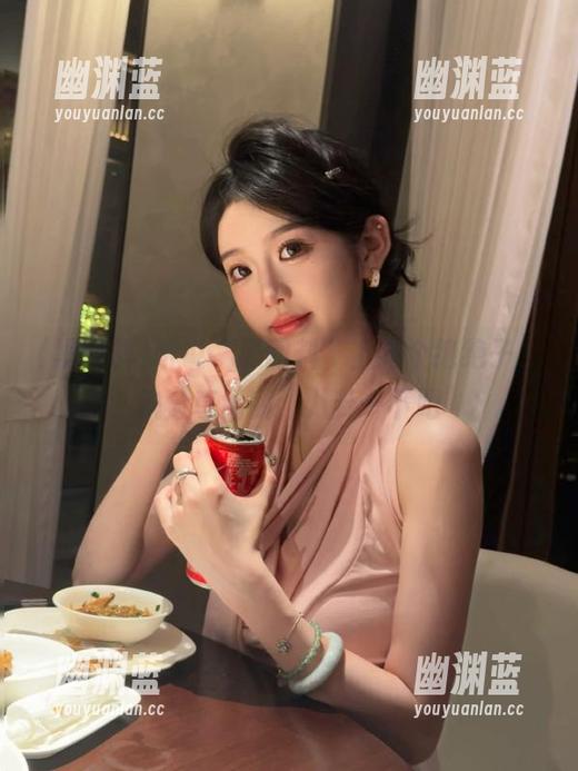 听说“黑网料”上有个绝绝子，快分享给我，八卦一下吧